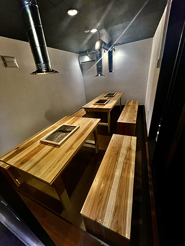 焼肉菊池の室内
